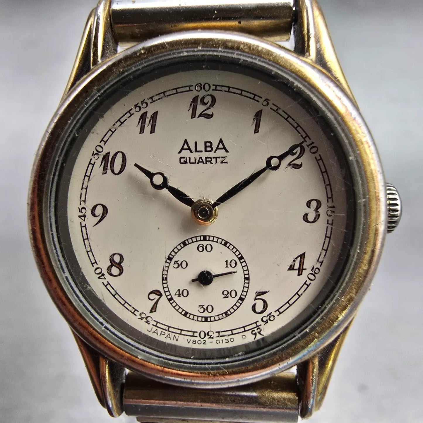 Seiko Alba Watch Women 23mm Ivory Dial Gold Tone Round V802-0020 New Battery VTG1