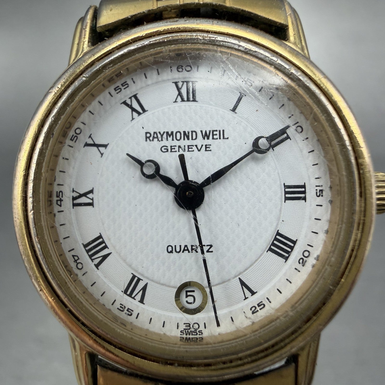 Raymond Weil Watch Women 24mm White Dial Gold Tone Date Round 5322 New Battery1