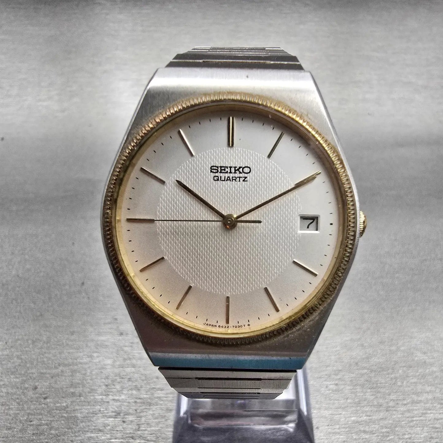 Seiko Watch Men 33mm Silver Dial Two Tone Date Round 6432-7019 New Battery VTG0