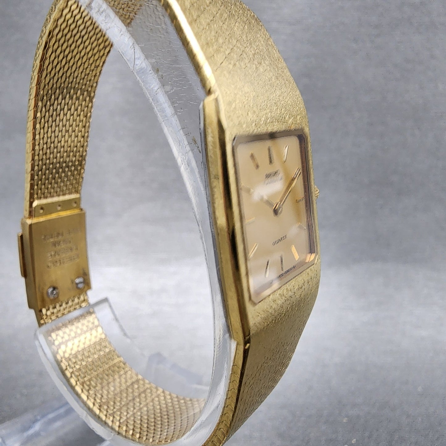 Seiko Lassale Tank Watch Women 17mm Champagne Dial Gold Tone 67305019 New Batt3