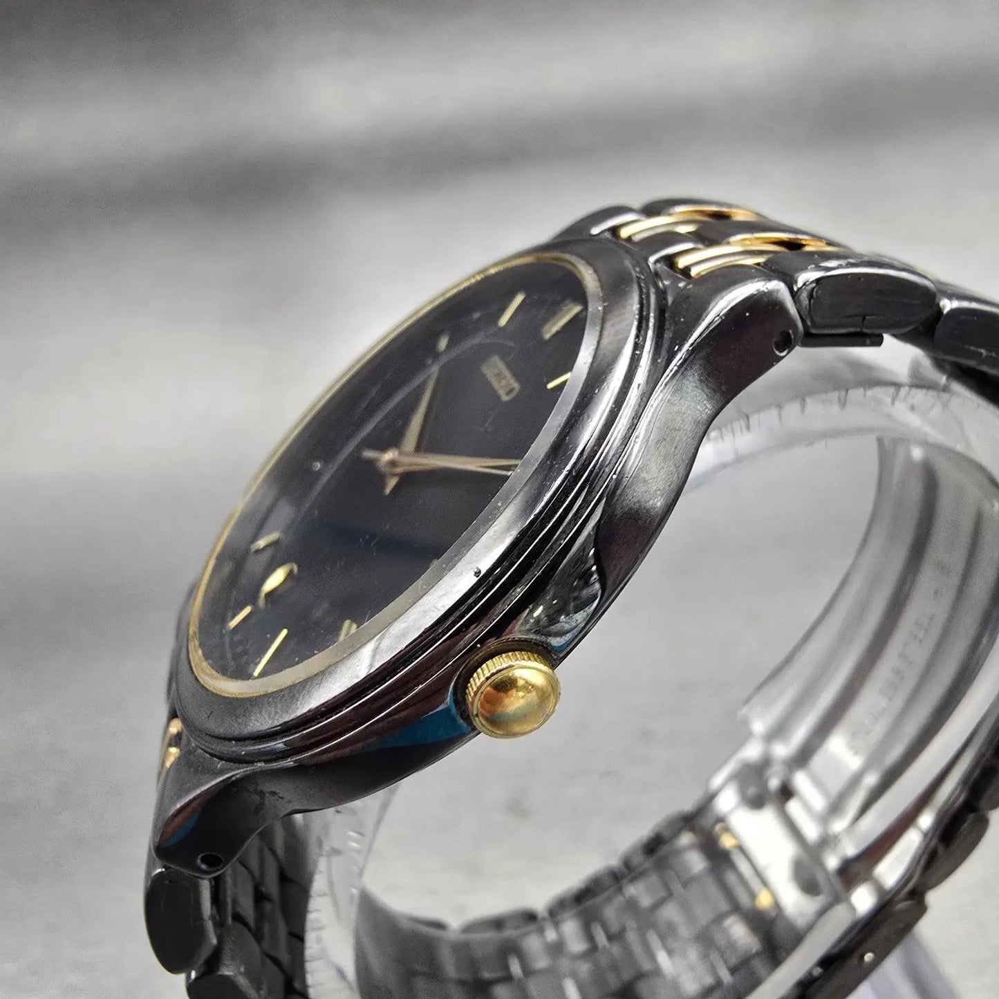 Seiko Watch Men 34mm Black Dial Two Tone Date Round 7N32-0059 New Battery VTG2