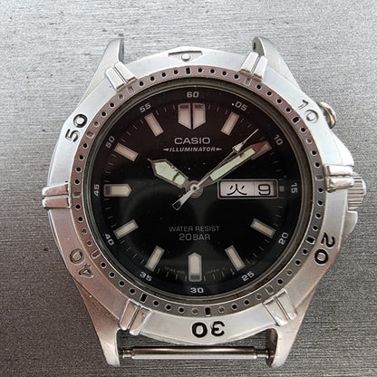 Casio Illuminator Diver Watch Men 38mm Black Dial Silver Ton Daydate MD-782 PART