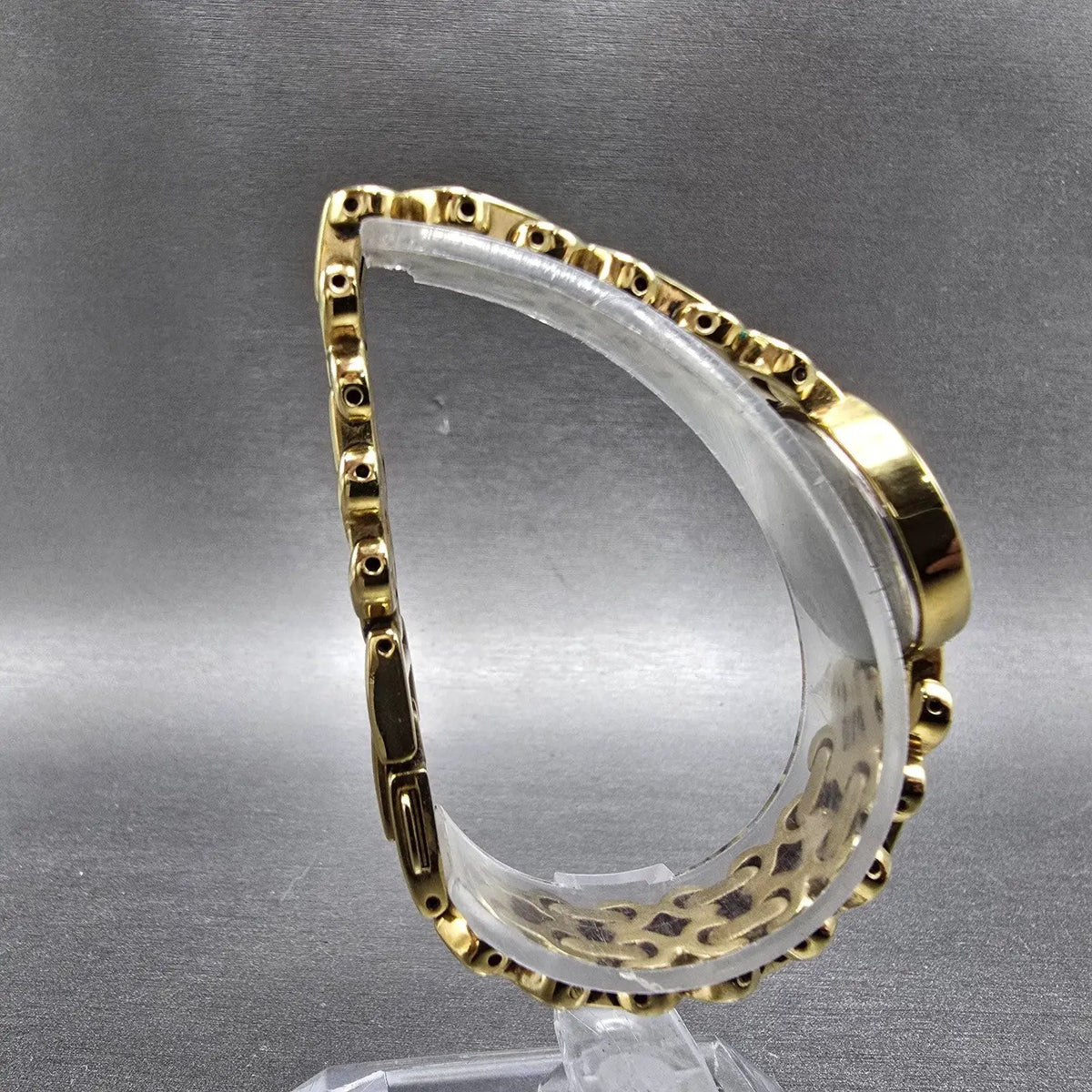 Citizen Eco-Drive Watch Women 21mm MOP Dial Gold Tone Round B023-K004829 Runs8