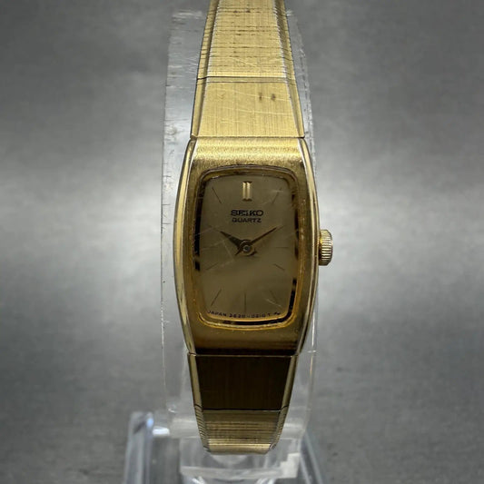 Seiko Tank Watch Women 13mm Champagne Dial Gold Tone Rectangle 2e20-5139 NewBatt0