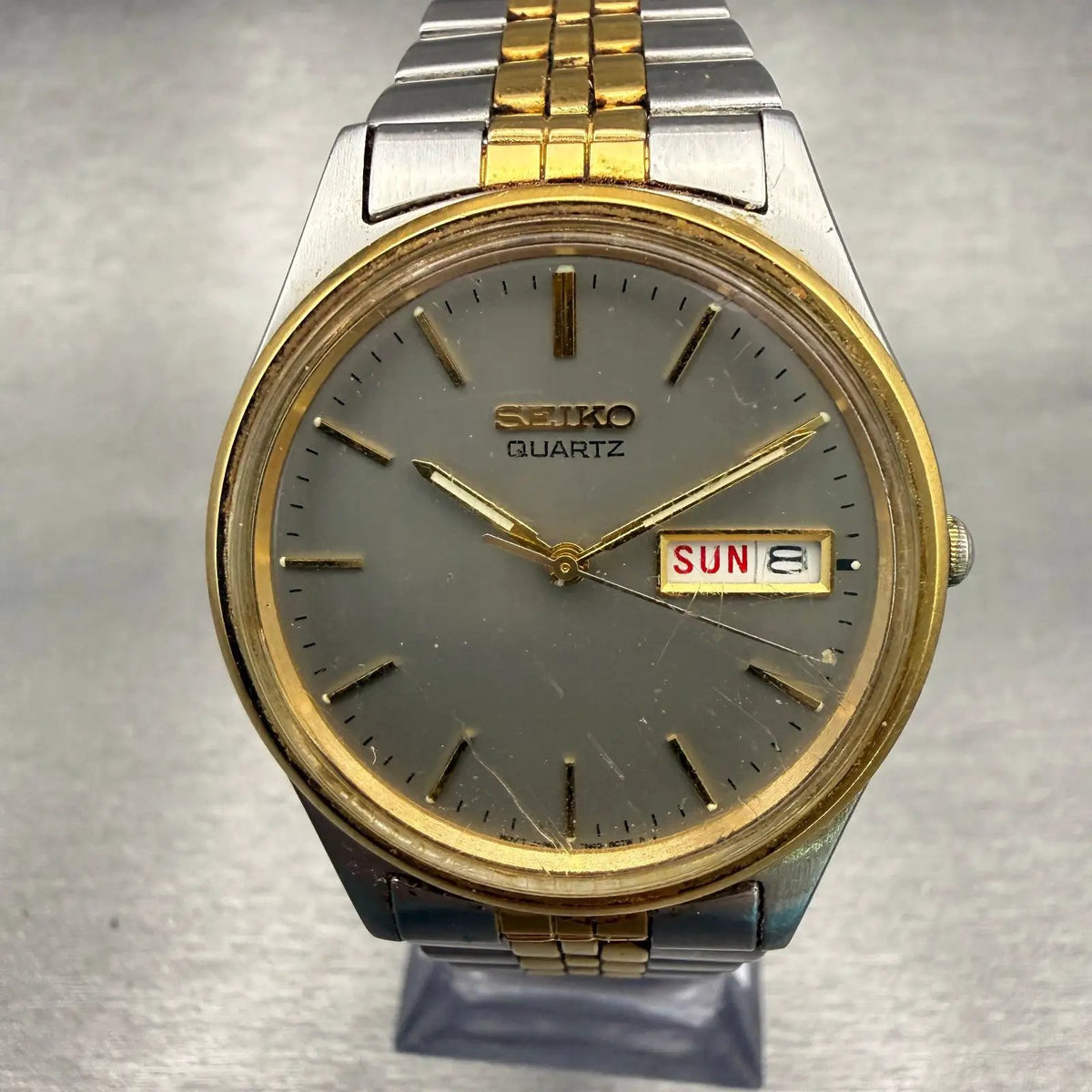 Seiko Watch Men 35mm Gray Dial Two Tone Daydate Round 7N43-8A30 New Battery VTG0