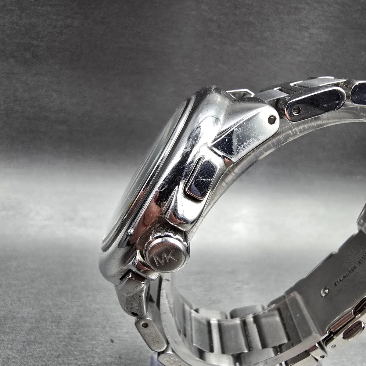 Michael Kors Camille Watch Women 44mm Silver Dial Chrono Date MK5719 New Batt2