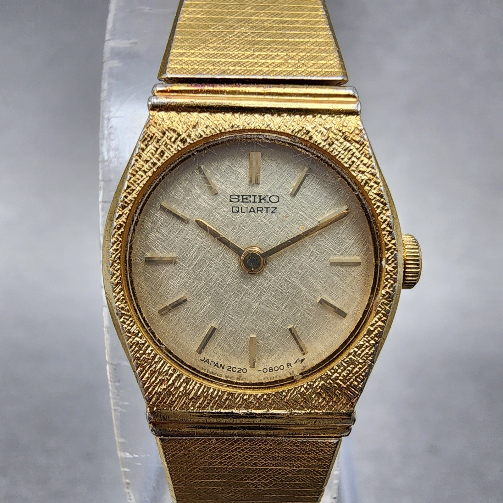 VTG Seiko Watch Women 17mm Champangne Dial Gold Tone Round 2C200250 New Battery1