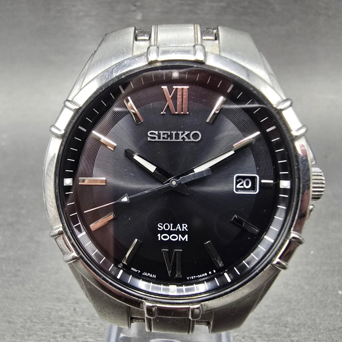 Seiko Solar Watch Men 38mm Black Dial Silver Tone Date Round V157-0AM0 Works L0