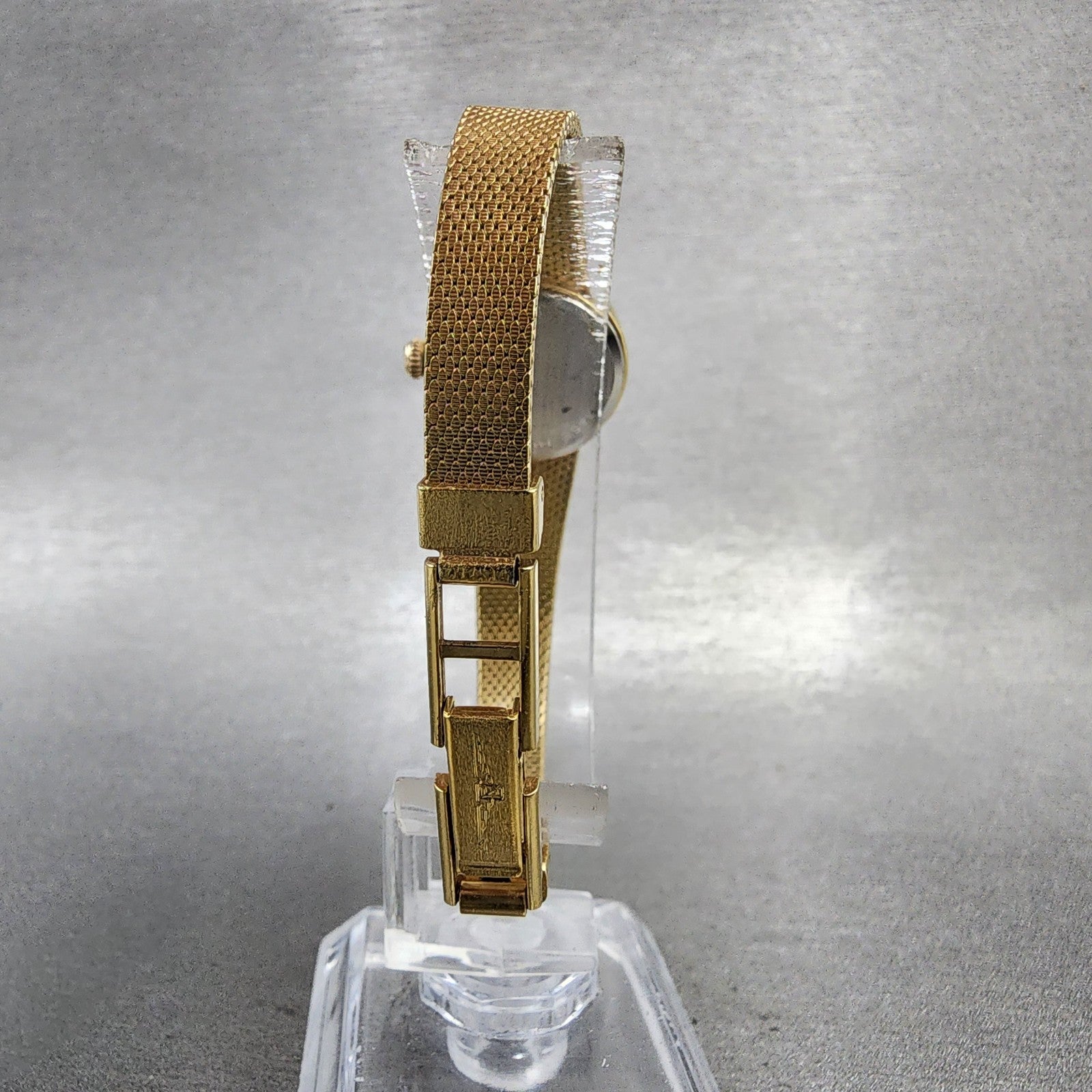 Longines Watch Women 19mm Champagne Dial Gold Tone Round New Battery7