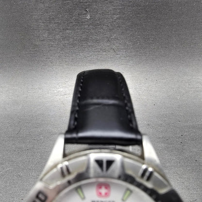 Wenger Swiss Military Dive Watch Men 40mm White Dial Silver Tone Date New Batt4