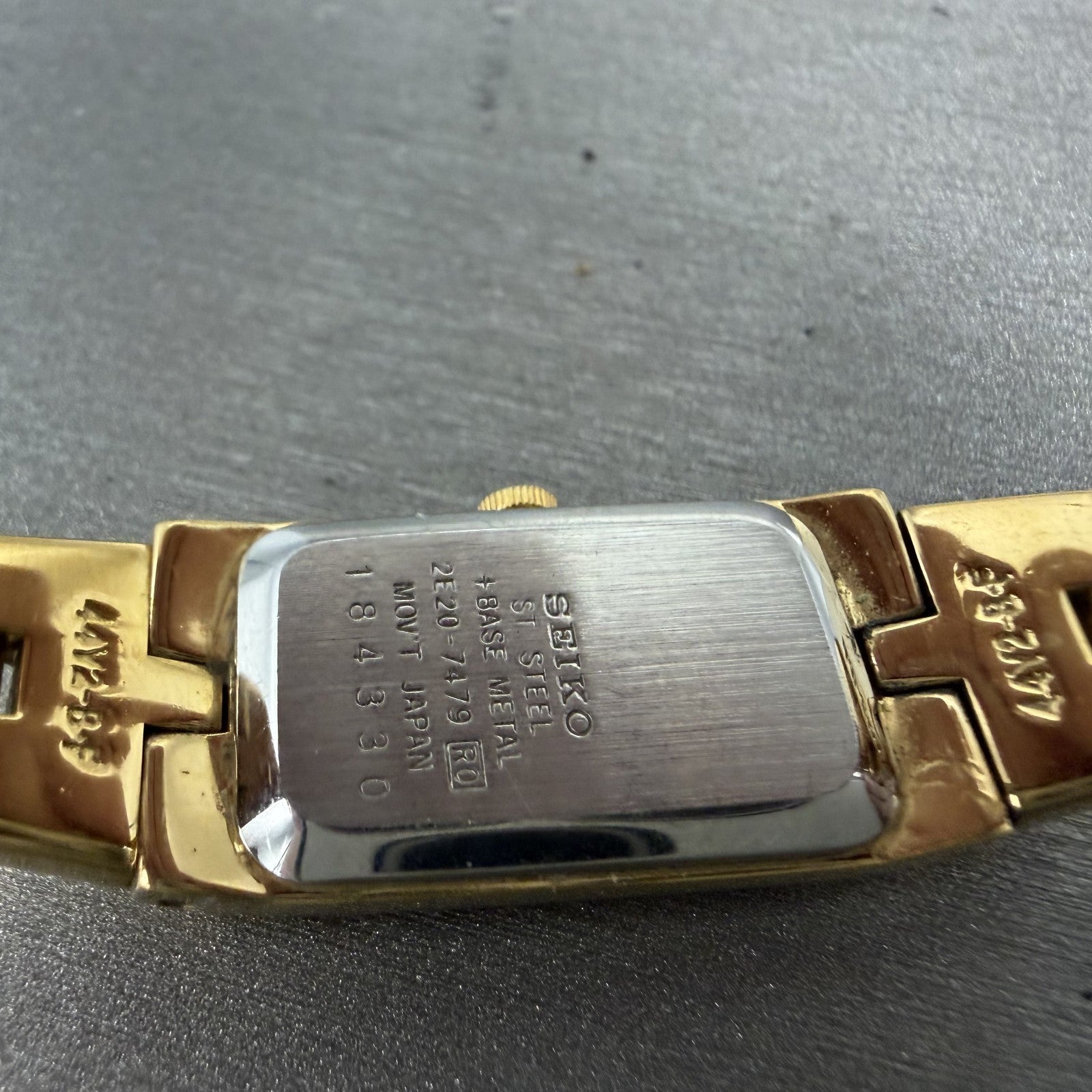 Seiko Watch Women 13mm Gold Dial Gold Tone Rectangle 2E20-7479 New Battery ABCD9