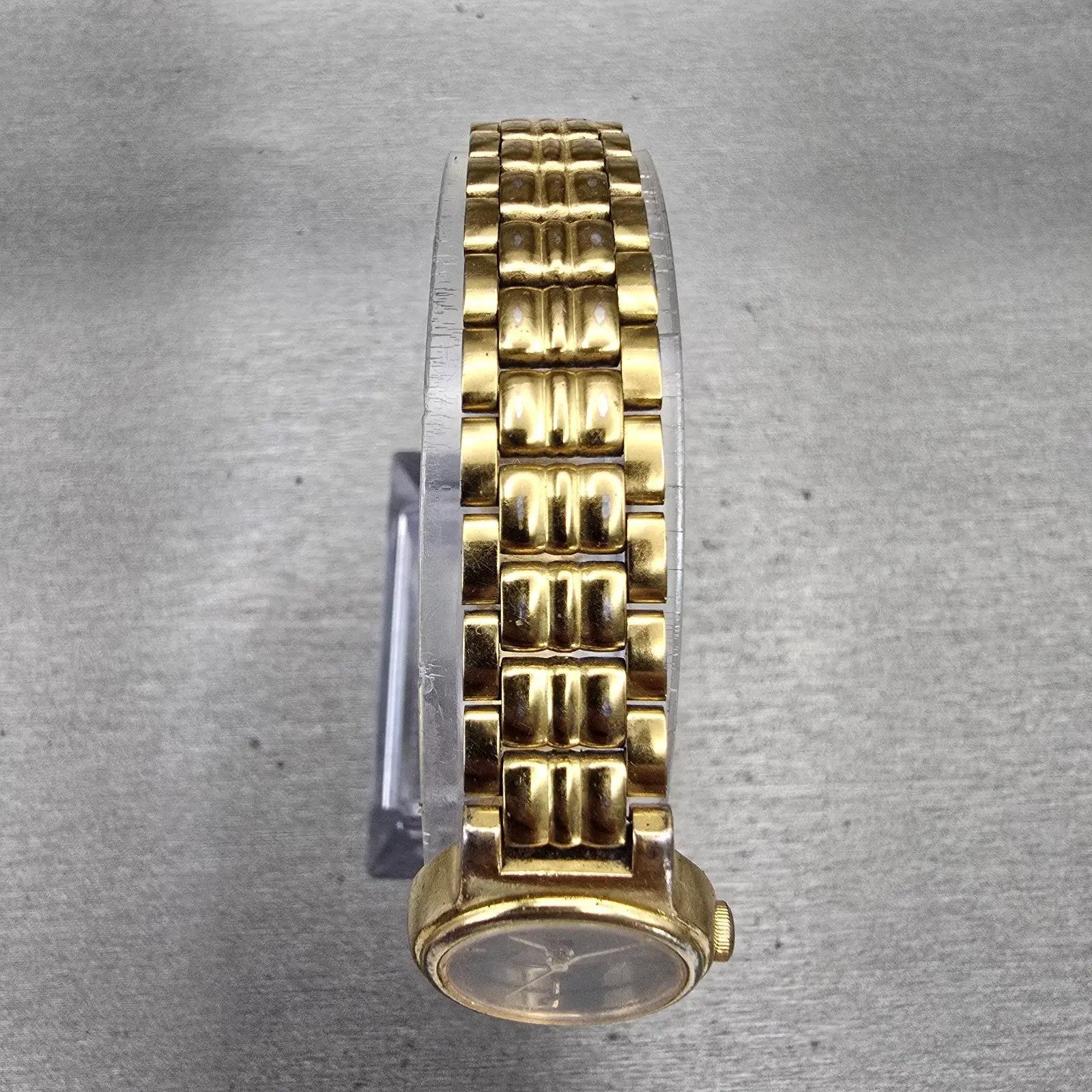 Seiko Watch Women 19mm Black Dial Gold Tone Round V401-0988 New Battery Vintage4
