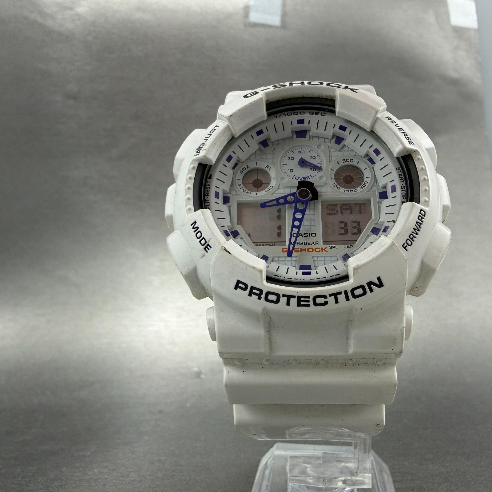 Casio G-Shock Watch Men 51mm Analog Digital White Alarm Chrono Round GA-100A5