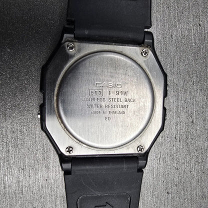 Casio F-91W Digital Watch Men Black Dial Black Tone Chrono Alarm New Battery10