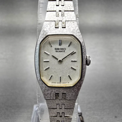 Seiko Watch Women 17mm Silver Dial Silver Tone Oval 2320-6469 New Battery VTG0