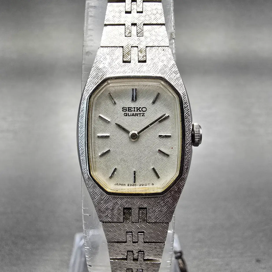 Seiko Watch Women 17mm Silver Dial Silver Tone Oval 2320-6469 New Battery VTG0