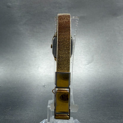 Seiko Watch Women 17mm Champagne Dial Gold Tone Rectangle 2C20-5789 New Battery37