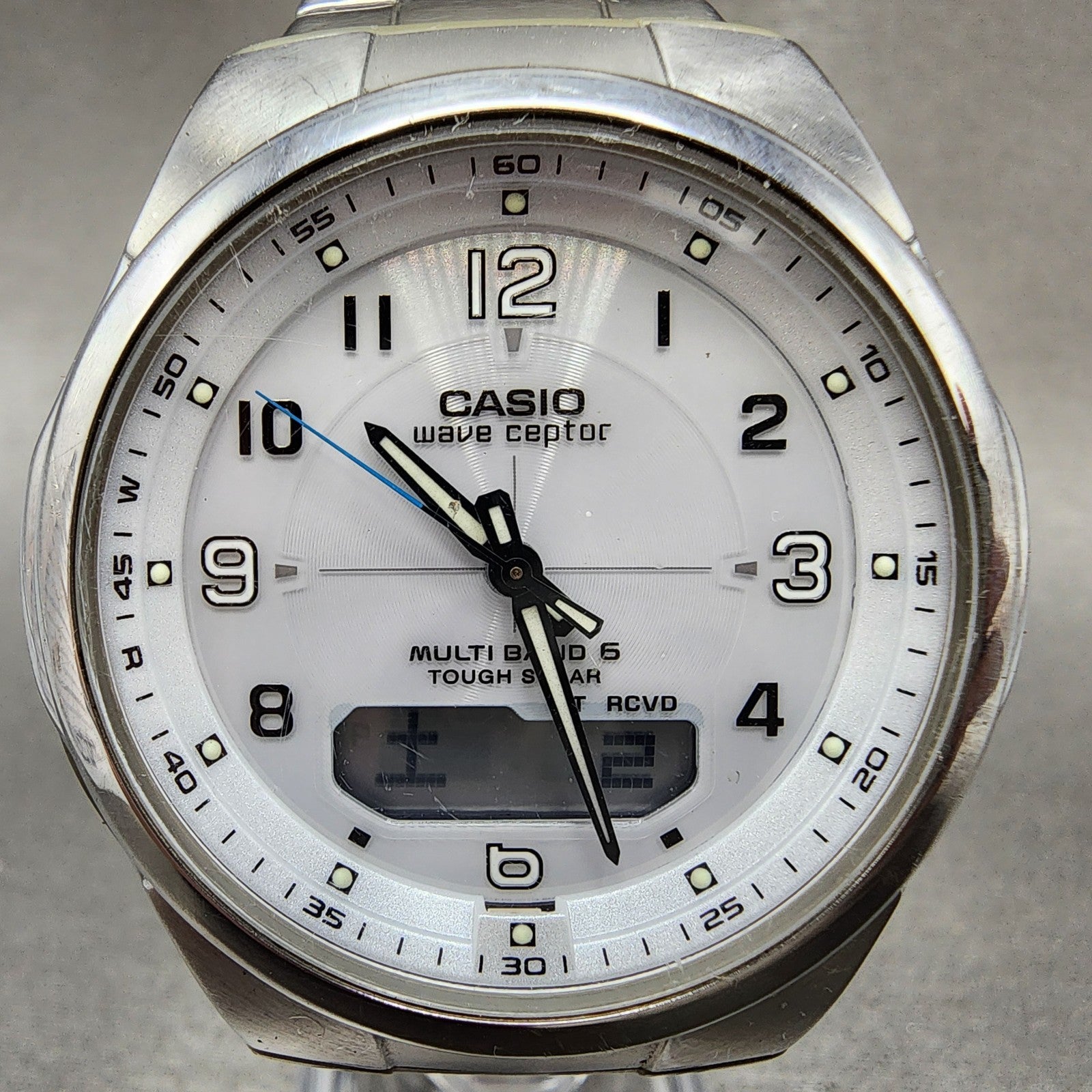 Casio Wave Ceptor Watch Men 41mm White Dial Silver Tone Solar WVAM600 Works1