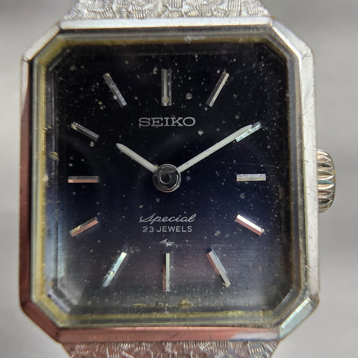 Seiko Special Watch Women 18mm Blue Dial Silver Tone Rectangle 1140-3170 Works1