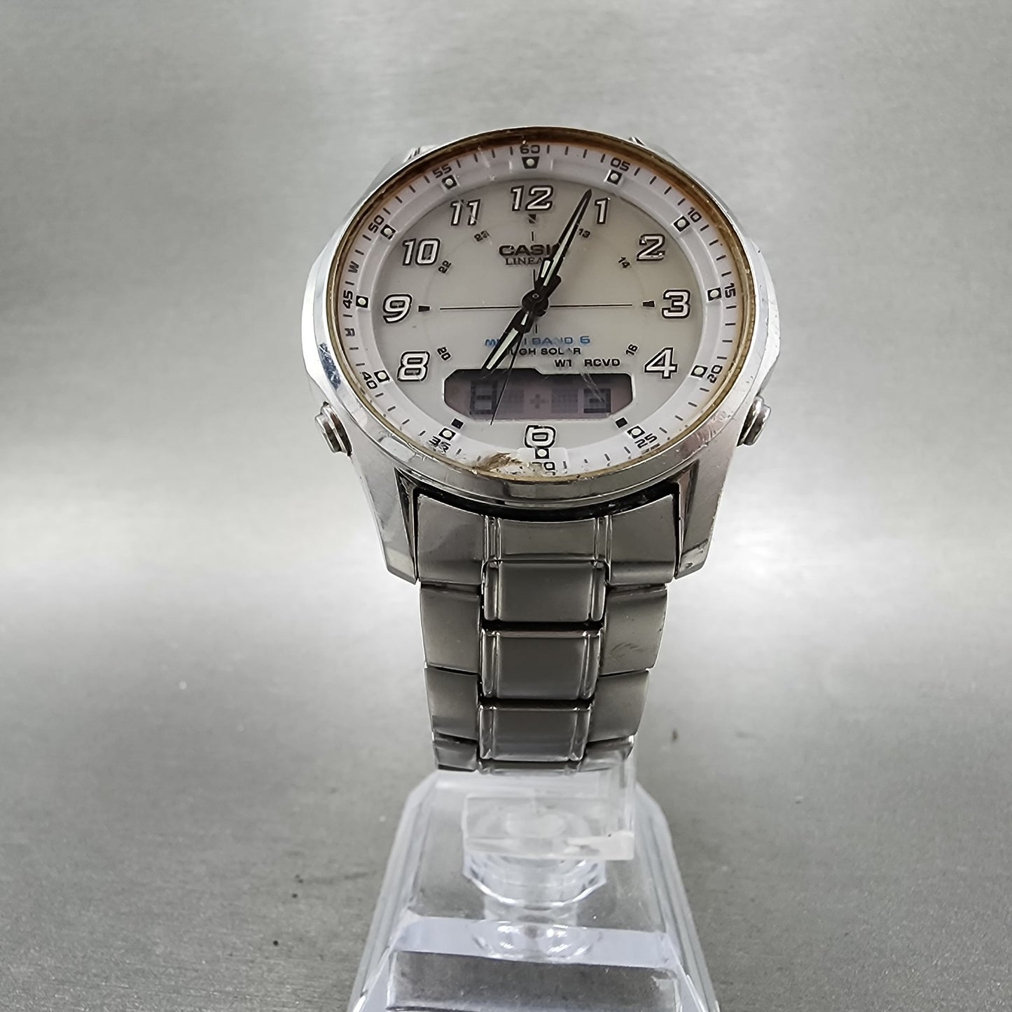 Casio Lineage Watch Men 40mm White Dial Silver Tone Analog Digital Solar Runs5