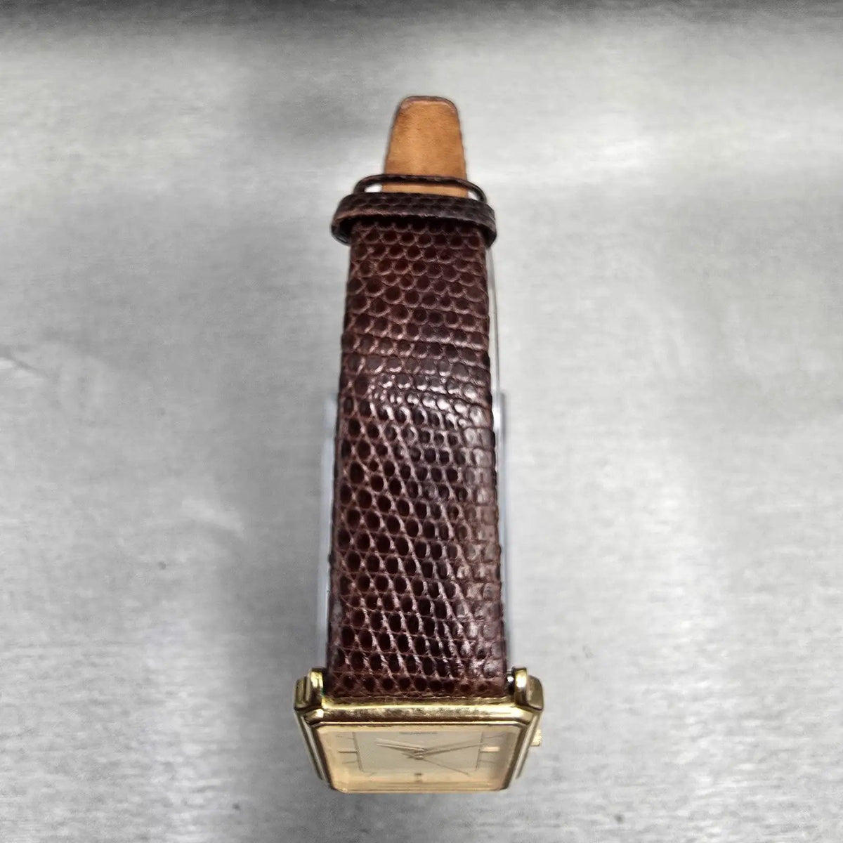 Seiko Watch Men 25mm Champagne Dial Gold Tone Rectangle 5Y31-5A39 New Battery4