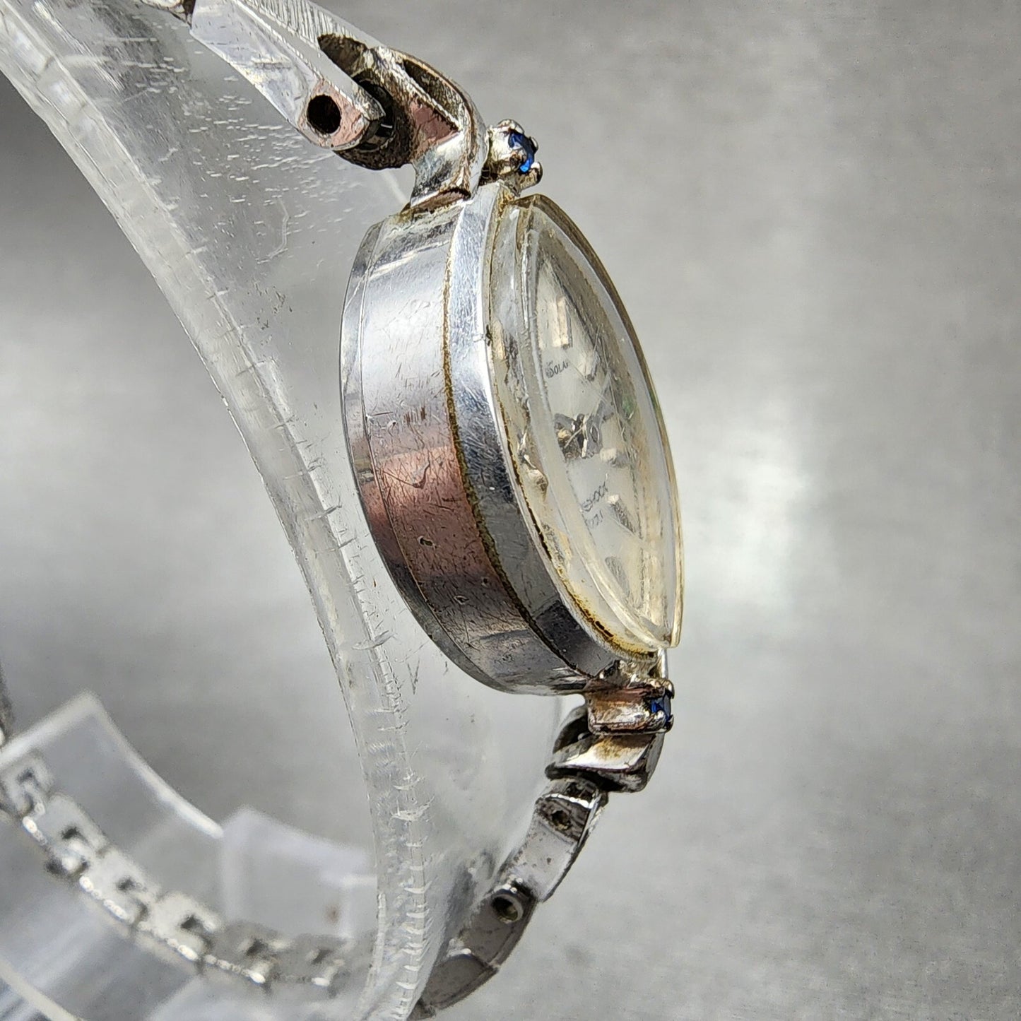 Seiko Solar Watch Women 15mm White Dial Silver Tone Manual 10-7840 Runs