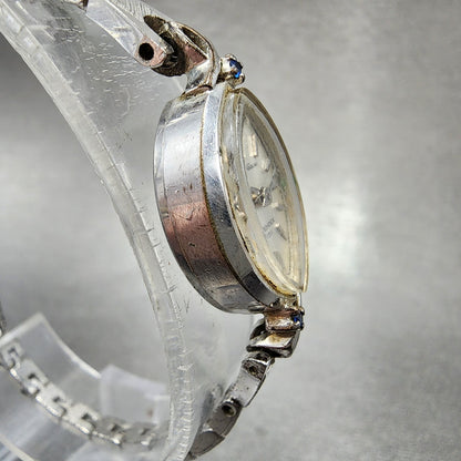 Seiko Solar Watch Women 15mm White Dial Silver Tone Manual 10-7840 Runs