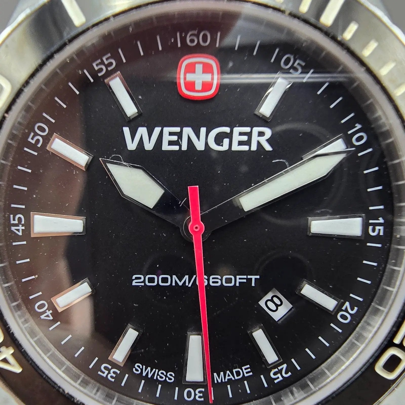 Wenger Dive Watch Men 43mm Black Dial Silver Tone Date 0641.10 New Battery1