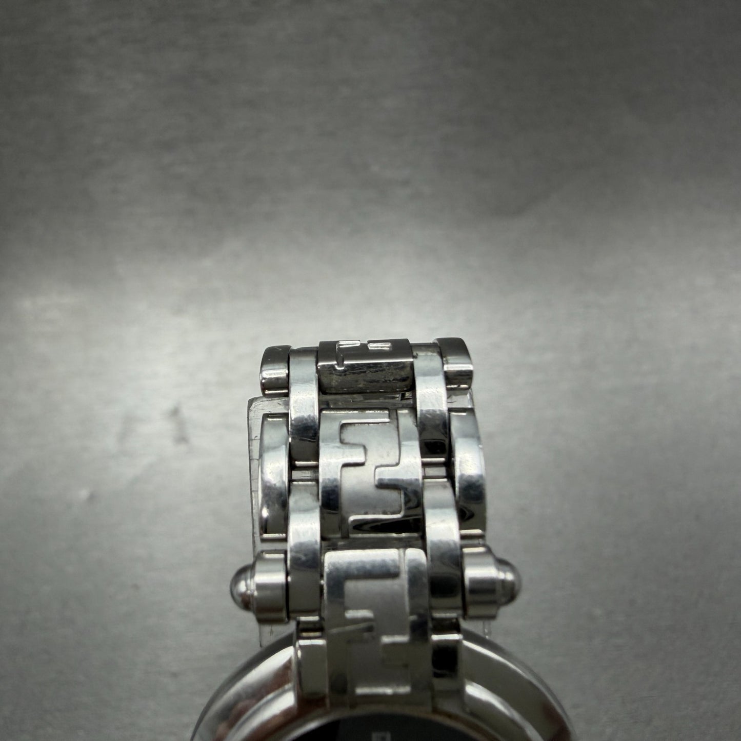 Fendi Watch Women 25mm Black Dial Silver Tone Round 750L New Battery Vintage4