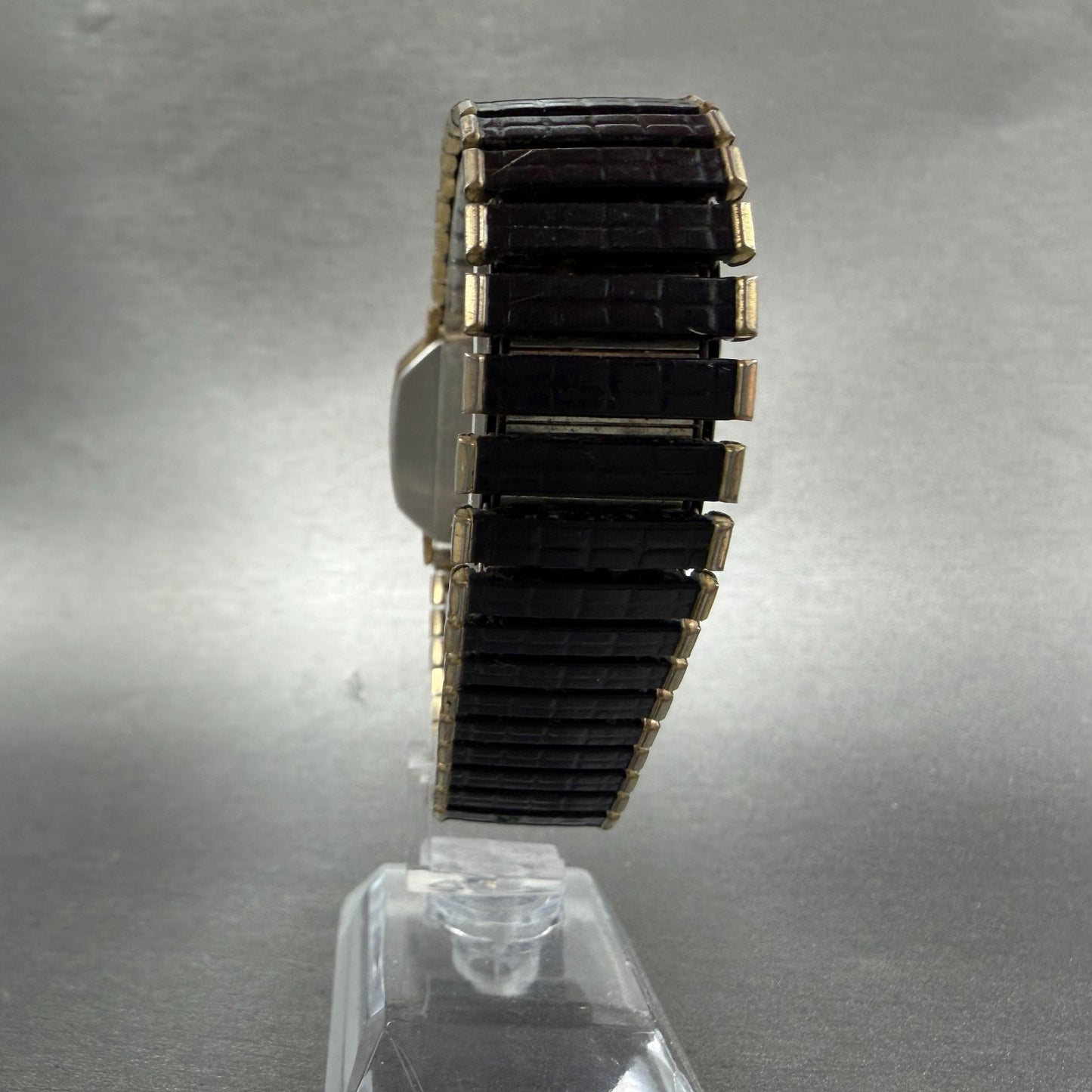 Bulova Watch Men 30mm Black Dial Gold Tone Octagon Swiss P0 New battery7