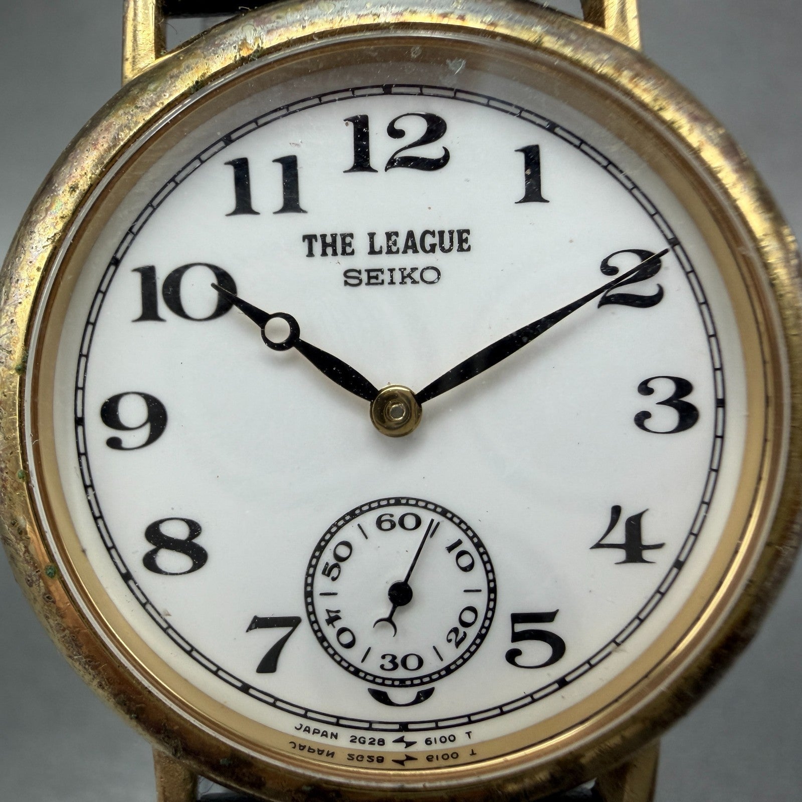 Seiko The League Watch Unisex 31mm White Dial Gold Tone 2G28-6080 New Battery1