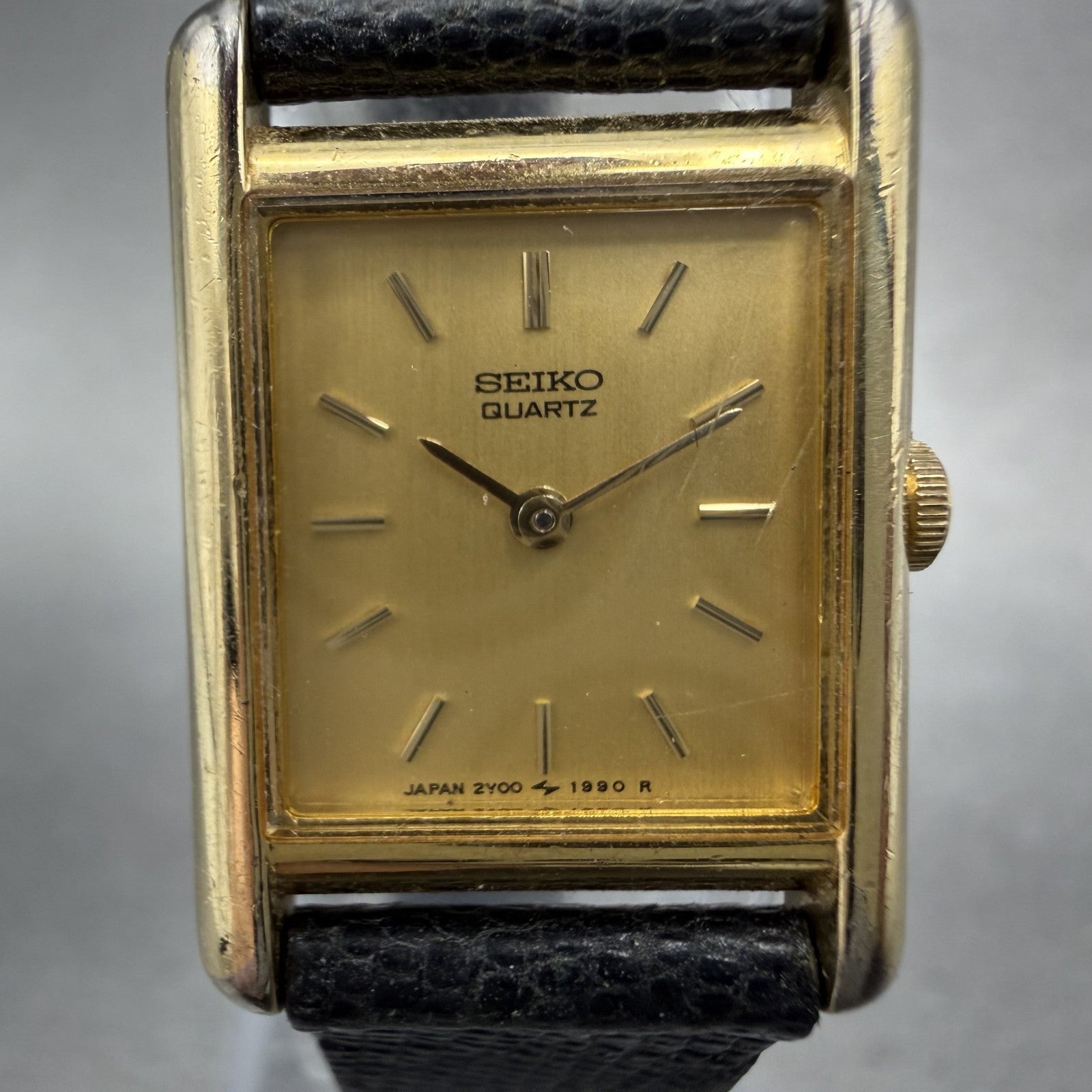 Seiko Tank Watch Women 18mm Champagne Dial Gold Tone 2Y00-5479 New Battery1