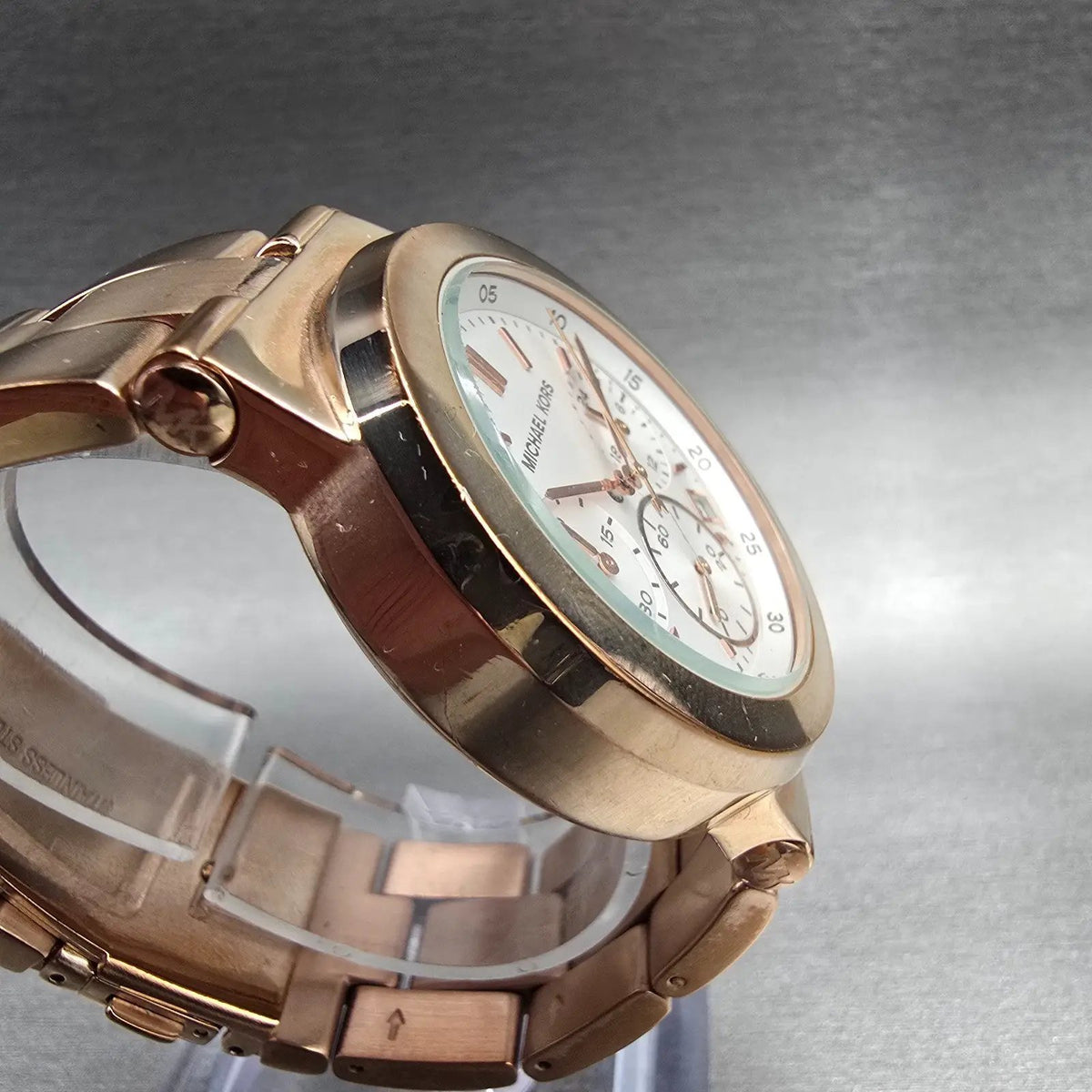 Michael Kors Runway Watch Women 38mm White Dial Rose Gold Chrono MK5223 New Batt3