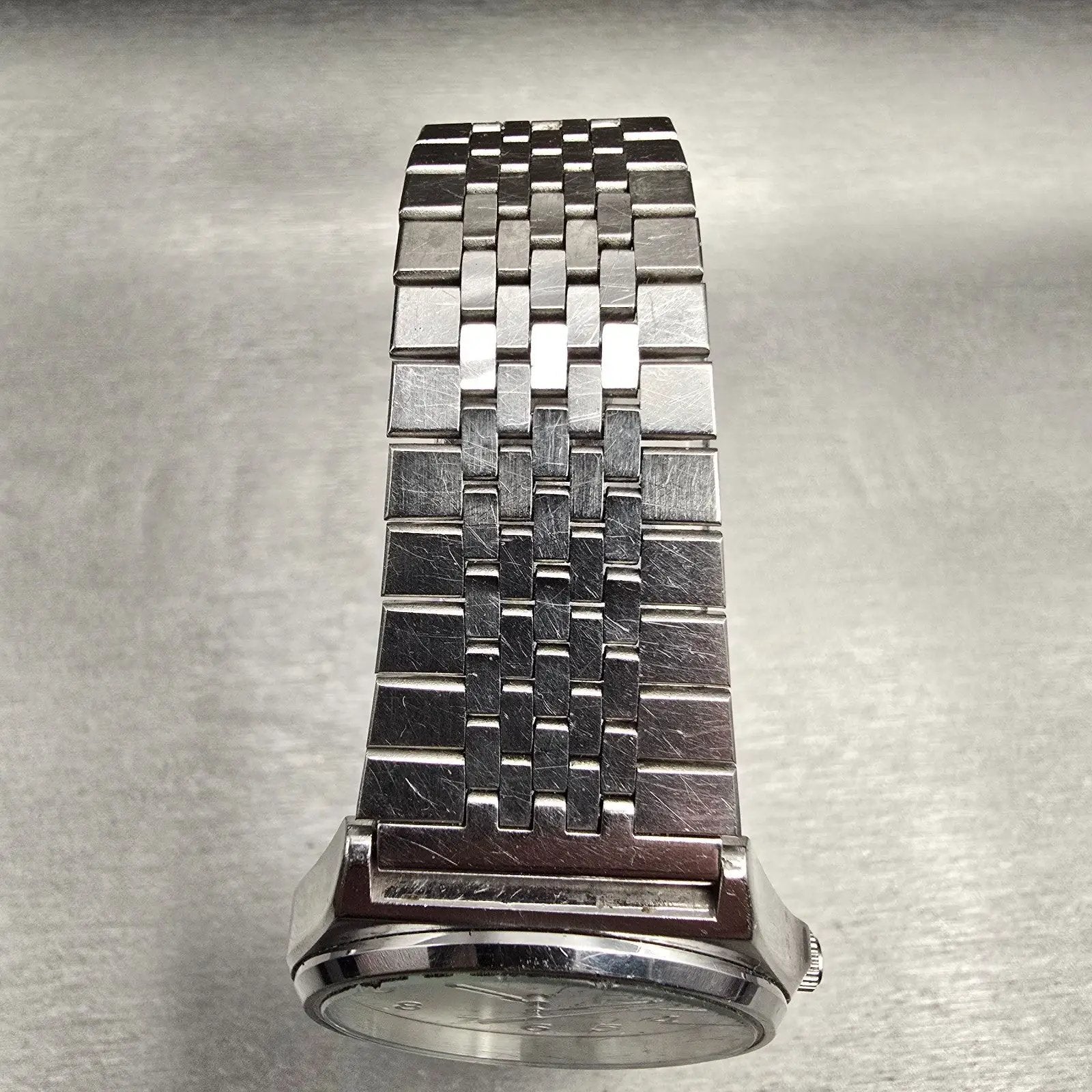 Seiko Alba Watch Men 35mm Silver Dial Silver Tone Daydate Round Y143-8141 NewBat4