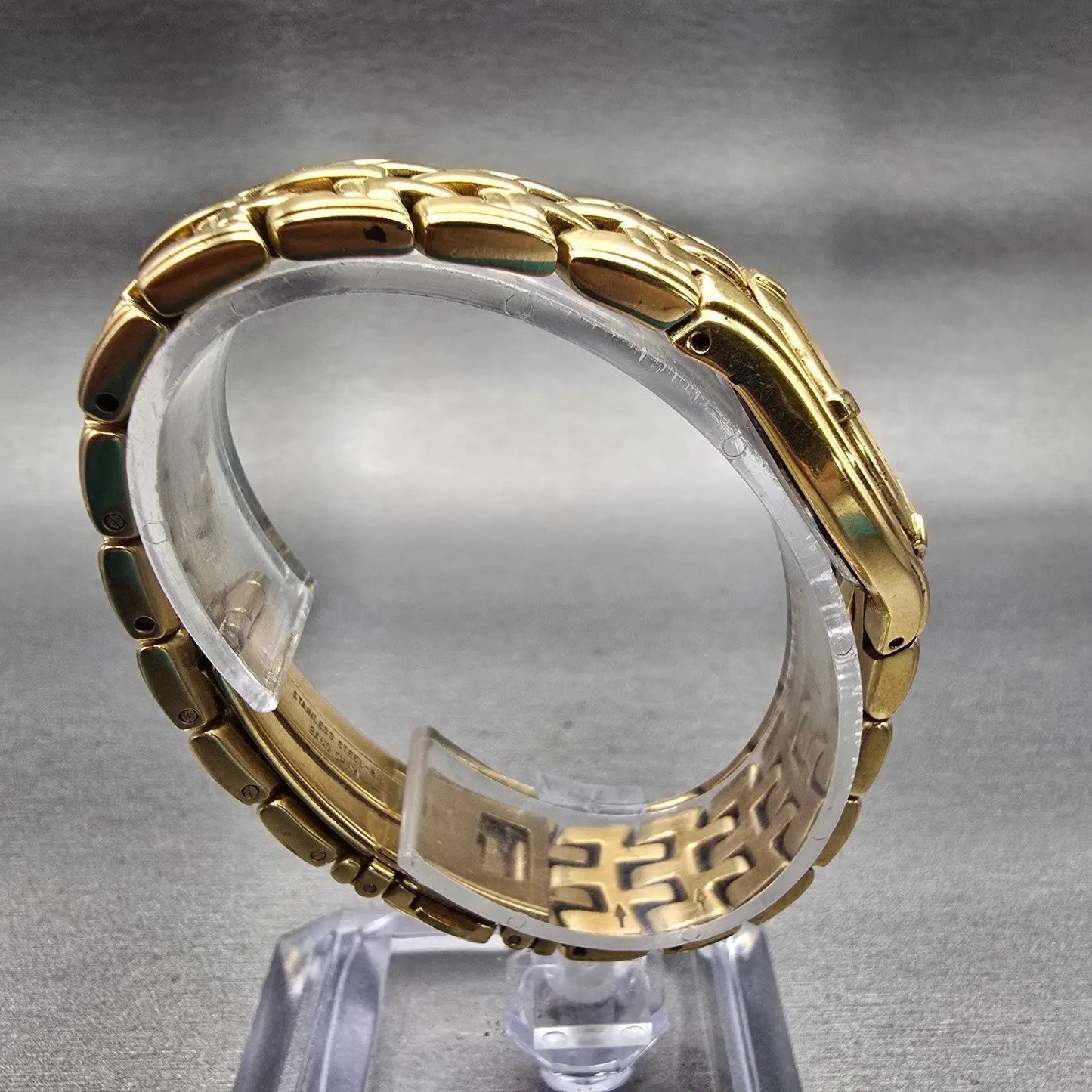 Seiko Watch Women 26mm White Dial Gold Tone Date Round V789-0369 New Battery VTG8