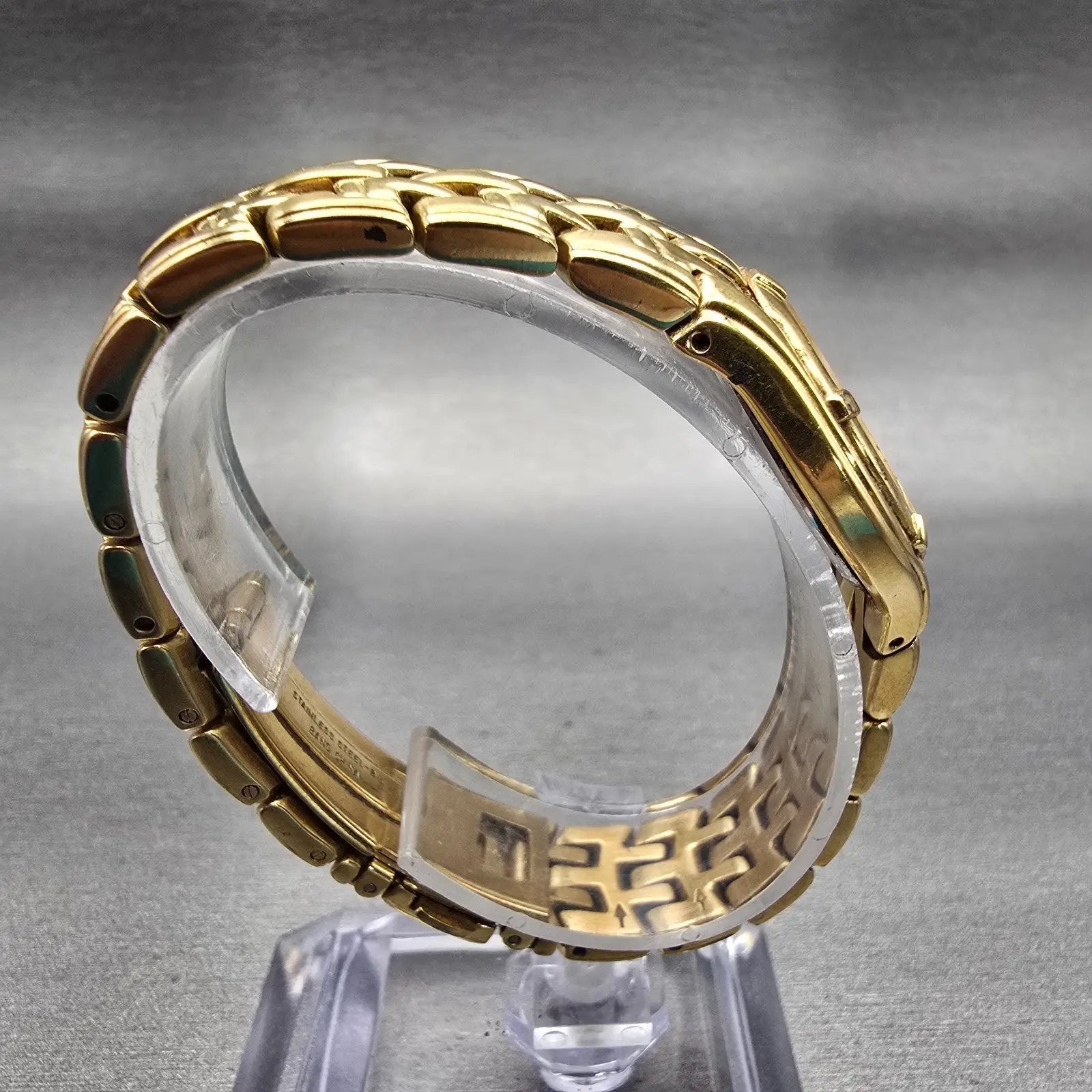 Seiko Watch Women 26mm White Dial Gold Tone Date Round V789-0369 New Battery VTG8