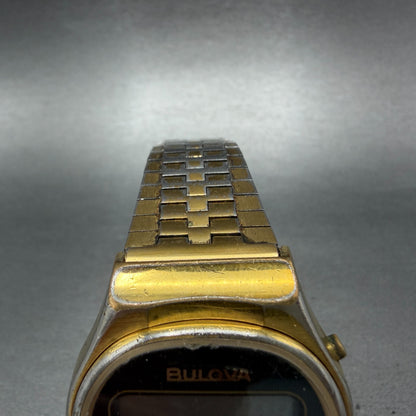 Bulova Digital Watch Men 37mm LCD Gold Tone Daydate Round Vintage N7 PARTS5
