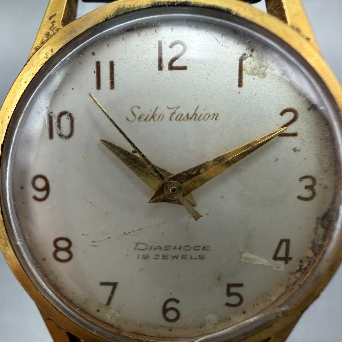 Seiko Fashion Watch Women 24mm Silver Dial Gold Tone Manual Round 5315 Runs VTG1