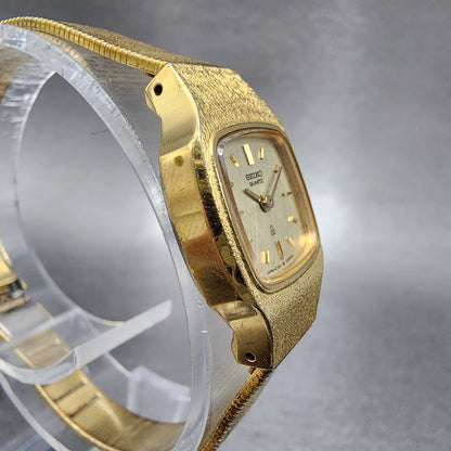 Seiko Watch Women 18mm Champagne Dial Gold Tone Rectangle 23205260 New Battery3