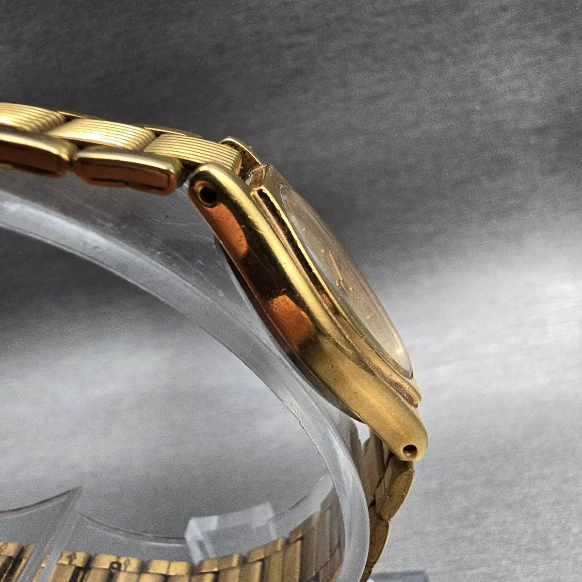 Citizen CQ Watch Women 15mm Champagne Dial Gold Tone 2250-S60805 New Battery JP23