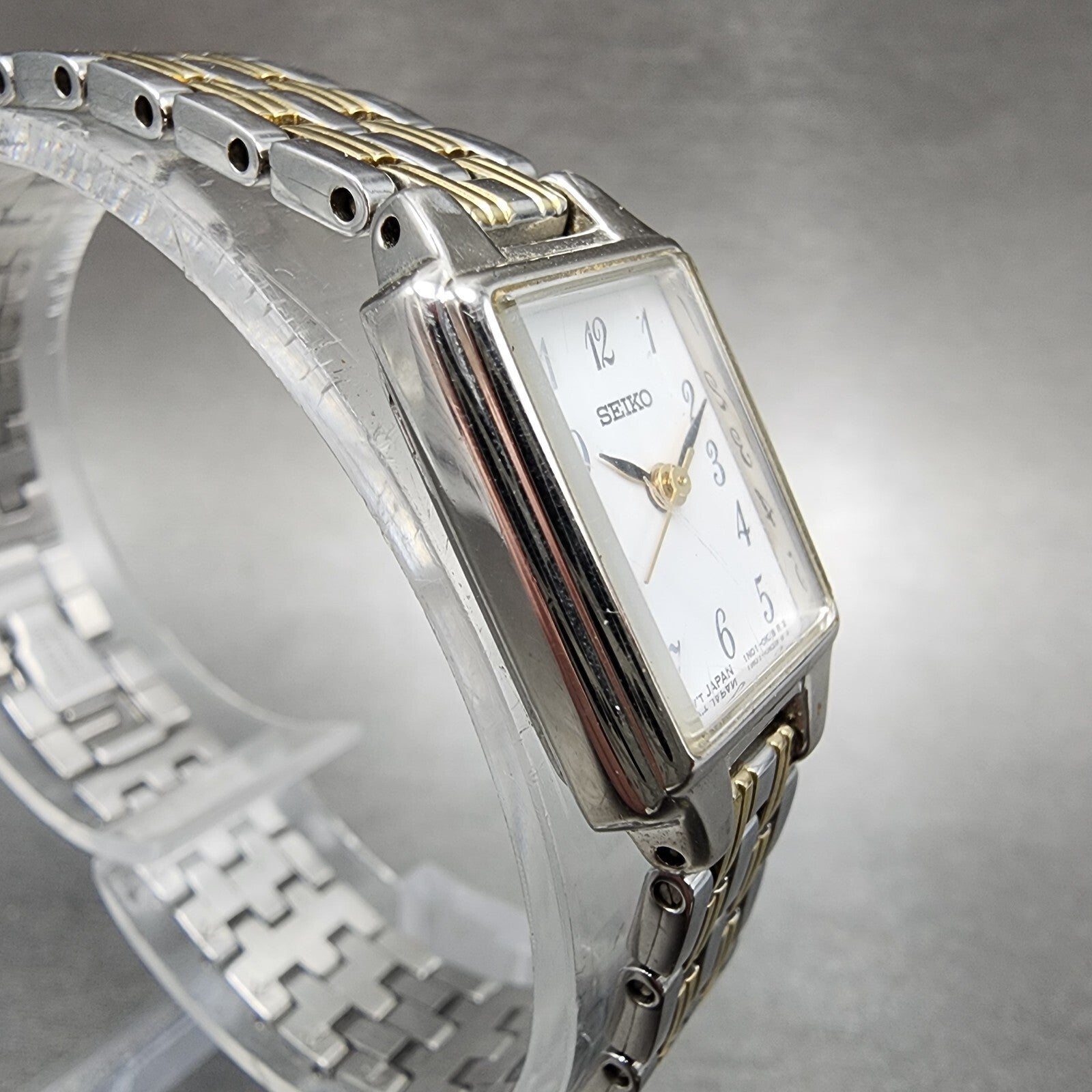 Seiko Watch Women 16mm White Dial Two Tone Rectangle 1N010FH0 New Battery3