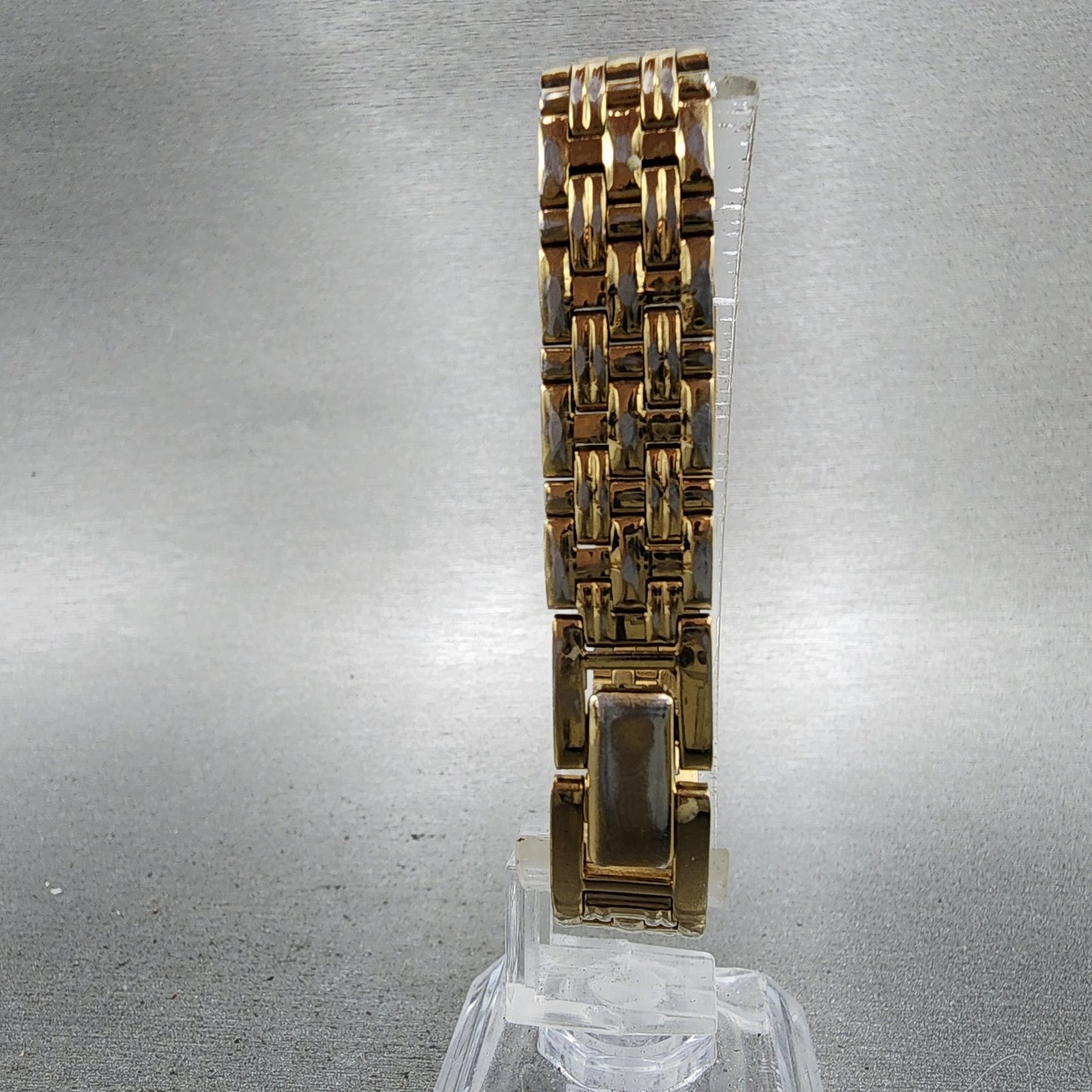 Seiko Tank Watch Women 13mm Black Dial Gold Tone 2e207021 New Battery ABC127