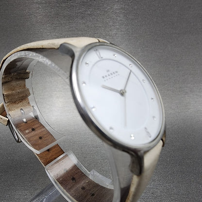 Skagen Watch Women 30mm White Dial Steel Round Leather Band SKW2145 New Battery