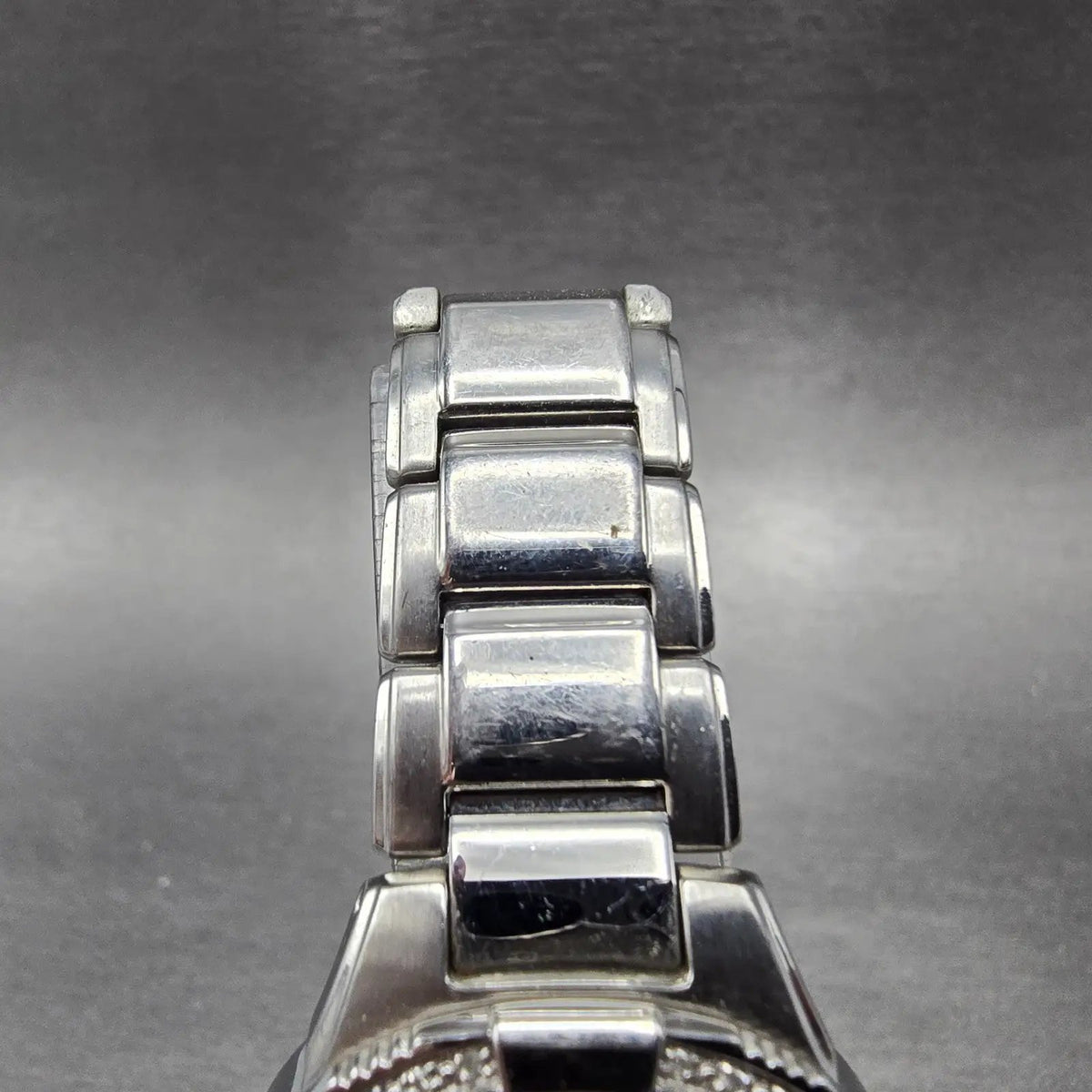 Citizen Eco-Drive Riva Watch Women 30mm Silver Dial Silver Date Diamonds Works4