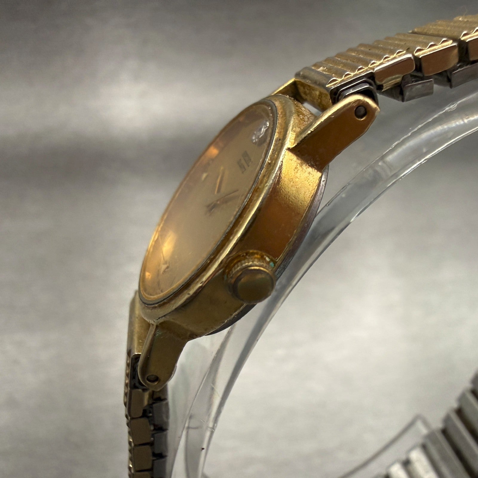 Seiko Watch Women 20mm Gold Dial Gold Tone Round 2C20-0359 Vintage New Battery2