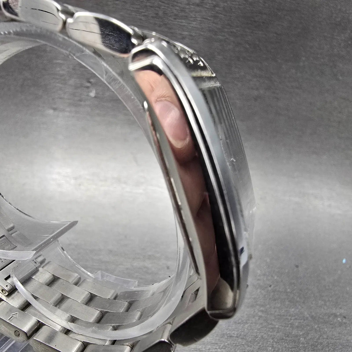 Citizen Eco-Drive Tank Watch Men 26mm Black Dial Silver Tone Date Rectangle Runs3