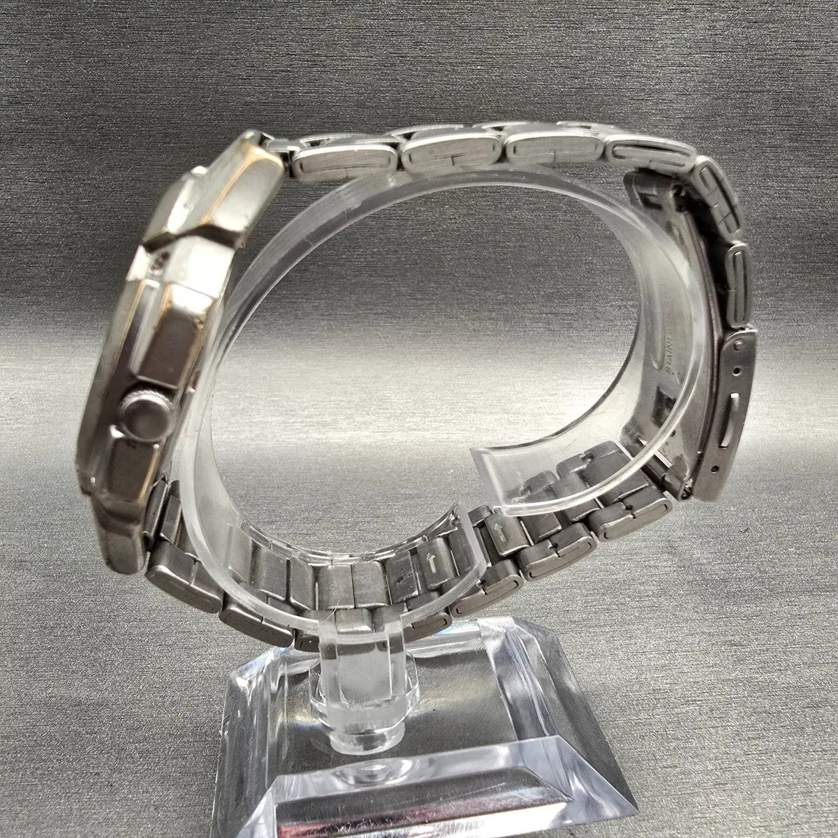 Casio MTP-3036 Watch Men 41mm Black Dial Silver Tone Date Round VTG New Battery6