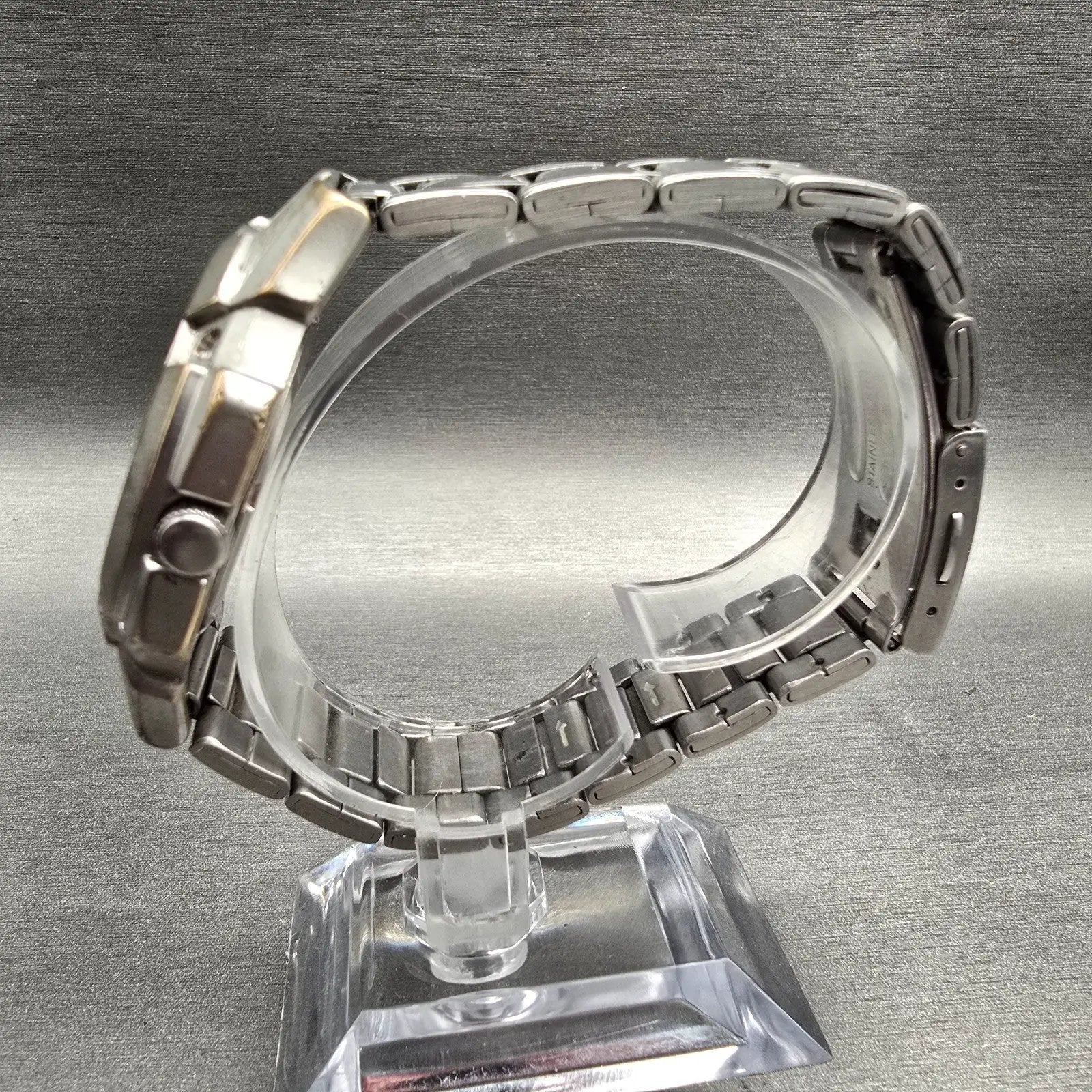 Casio MTP-3036 Watch Men 41mm Black Dial Silver Tone Date Round VTG New Battery6