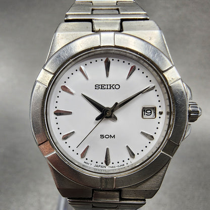 Seiko Watch Women 26mm White Dial Steel Date Round 7N826F50 New Battery1