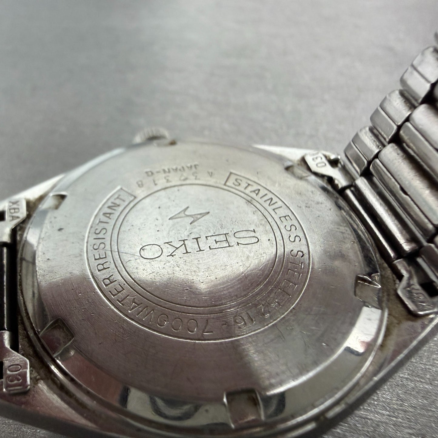 Seiko LM Special Watch Men 35mm Blue Dial Silver Tone Daydate 52167000 Runs8